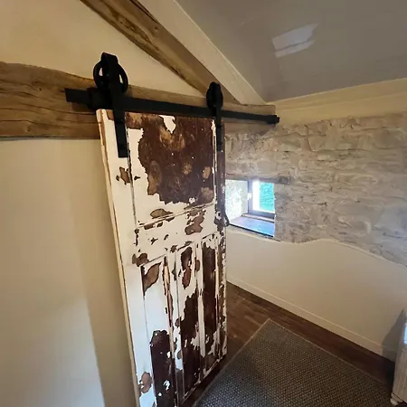 Maison Vigneronne - On A Vineyard, In The Winegrowers Savigne